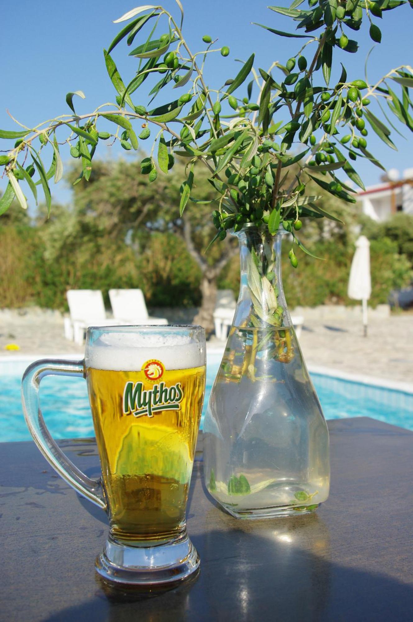 Astron Hotel Karpathos Exterior foto