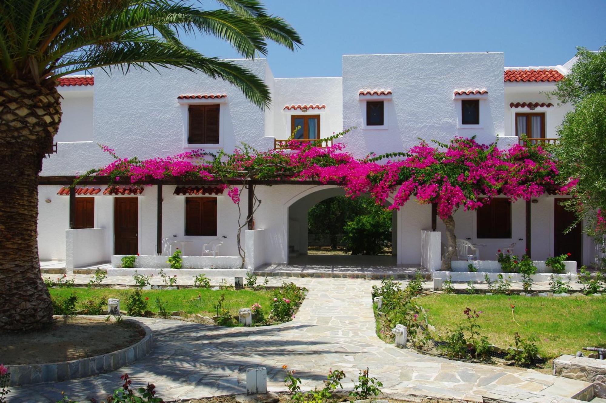 Astron Hotel Karpathos Exterior foto