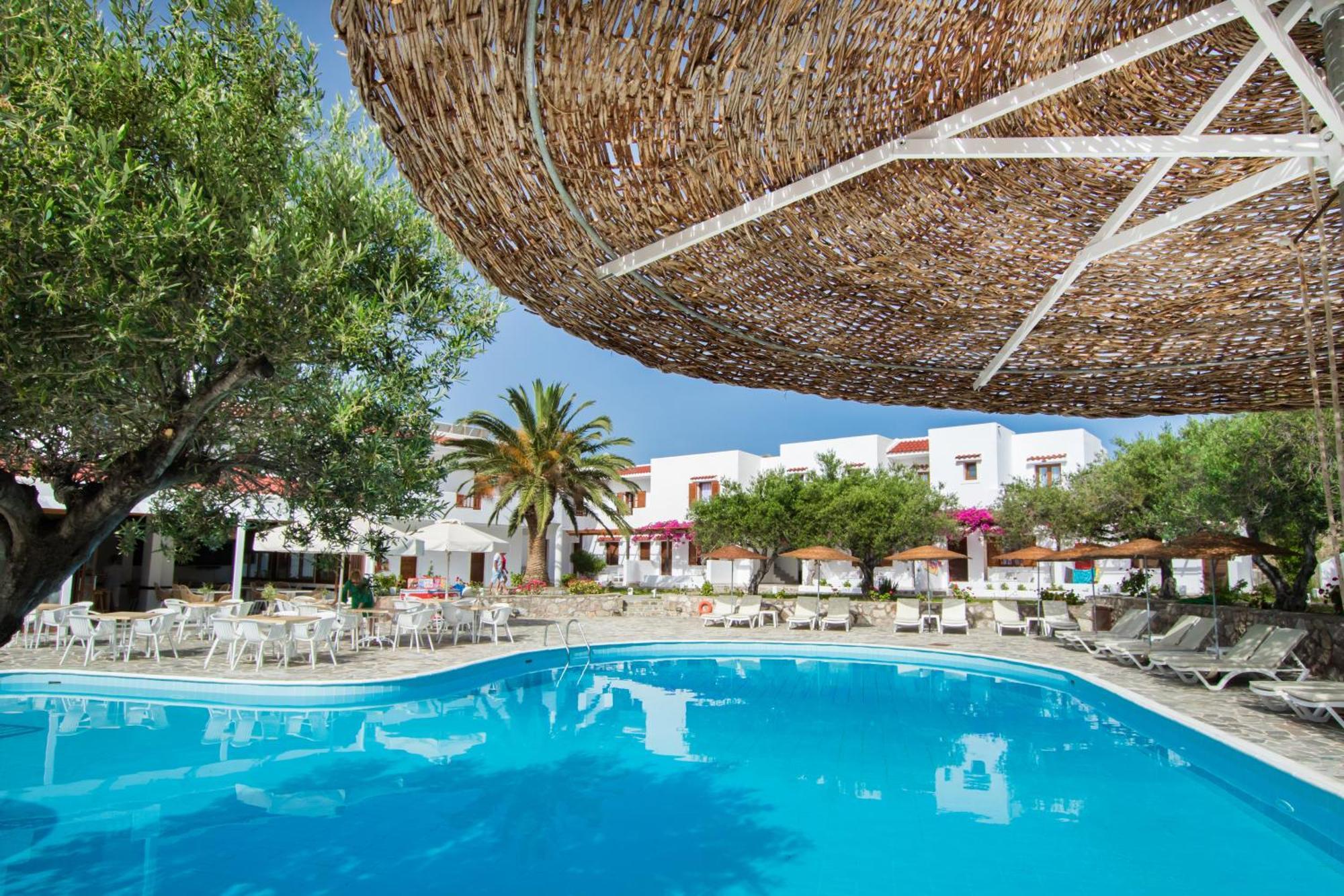 Astron Hotel Karpathos Exterior foto