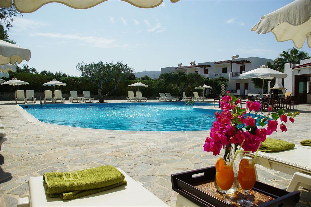 Astron Hotel Karpathos Exterior foto