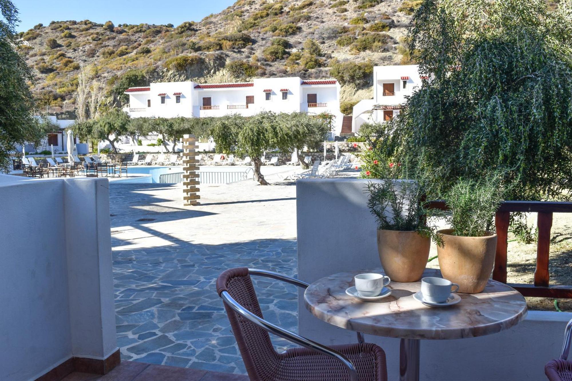 Astron Hotel Karpathos Exterior foto